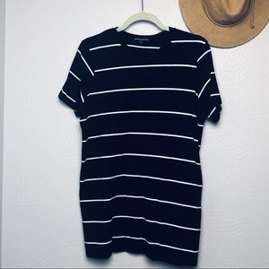 BRANDY MELVILLE I black and white stripe top
